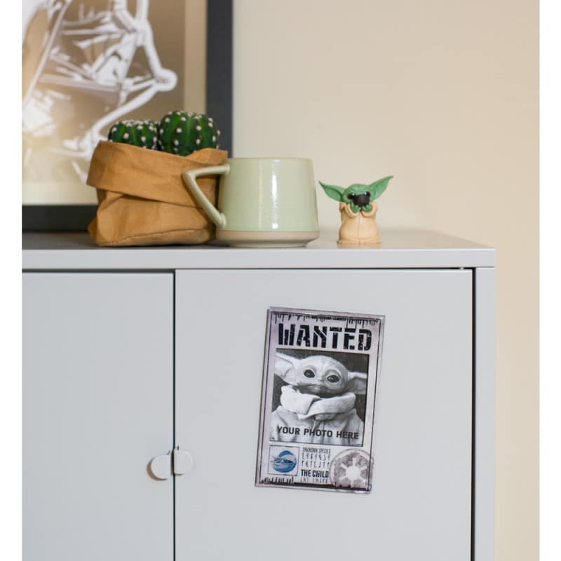 marco imantado the mandalorian grogu wanted diseño coleccionable