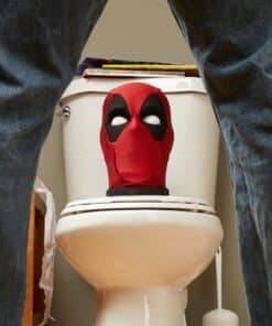 Figura electrónica de Deadpool con movimientos y frases Marvel Legends Series