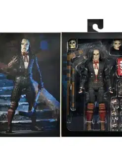 NECA TMNT x Universal Monsters Casey Jones The Phantom 18 cm figura articulada con diseño gótico.