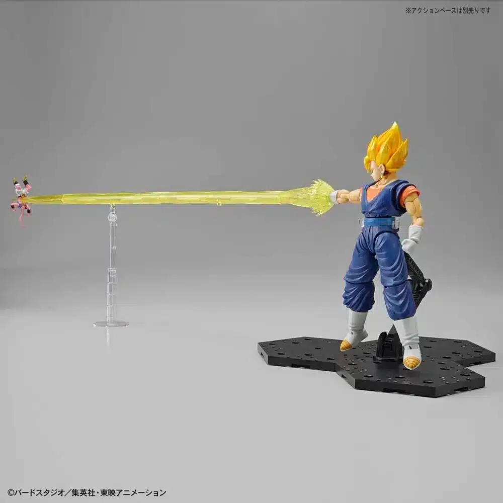 Model Kit Vegetto Super Saiyan Renewal Ver Bandai diseño dinámico Dragon Ball Z.