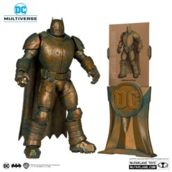 Figura Armored Batman DC Multiverse Patina Edition Gold Label 18 cm coleccionable