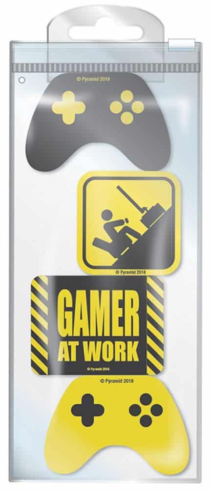 Gamer at Work Juego de Gomas de Borrar accesorio gamer original para escritorio y oficina ideal para fans y regalos frikis.