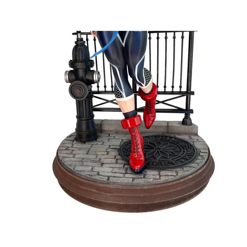 Figura Cammy Street Fighter 6 PVC con pose dinámica para vitrinas y escritorios frikis.