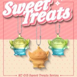 Pack Llaveros Pixar Sweet Treats de 4 cm ideal para mochilas y regalos frikis.
