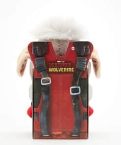 Peluche Dogpool Marvel suave y coleccionable para fans del universo Marvel.