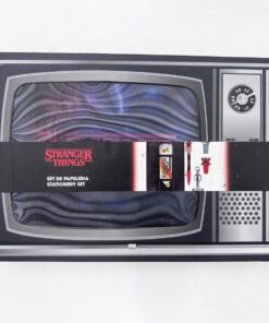 Retro TV Papelería Stranger Things ideal como regalo friki práctico.