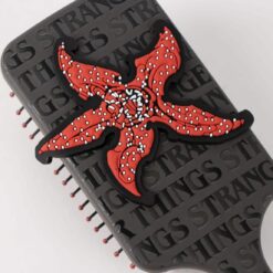 Cepillo Rectangular Stranger Things ideal como regalo friki.