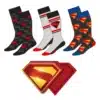Pack Calcetines Superman con tres diseños oficiales de DC Comics en talla 38/45 para uso diario.