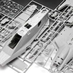 Razor Crest Revell Star Wars The Mandalorian & Grogu detalle maqueta 1:72
